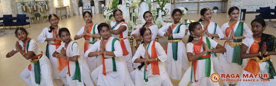 Raga Mayuri students performing classical dance